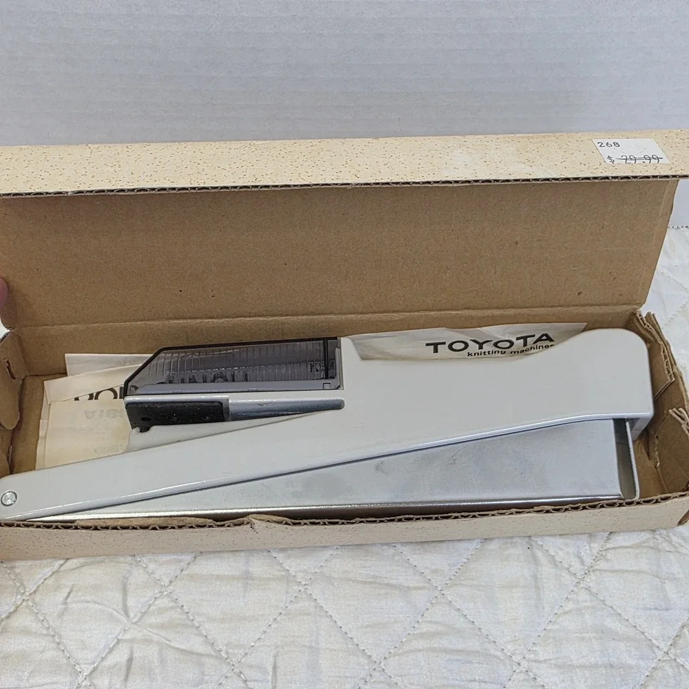 Toyota Knitting Machine Pop Punch Card Puncher Custom  Knitting for Own Designs